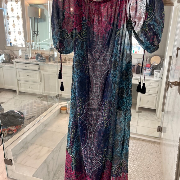 Sun-Kissed On Georgette Off-The-Shoulder Maxi Dress - Picture 15 of 15